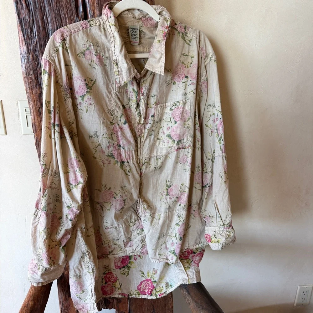 Magnolia Pearl Top 1901 Springlove - Picture 2 of 9